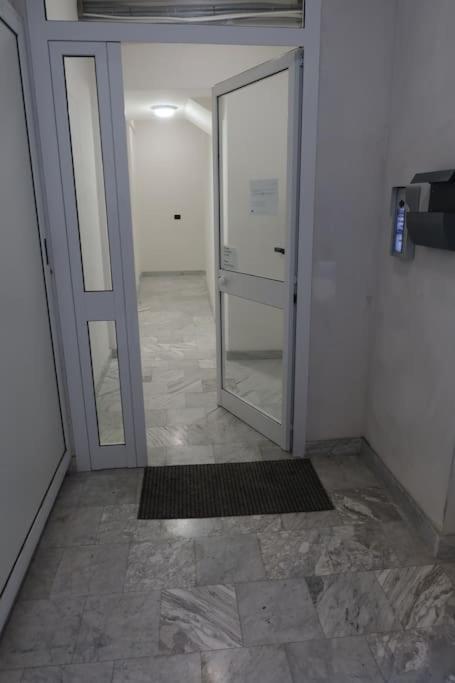Apartamento La Casa Di Loris Sarzana Exterior foto