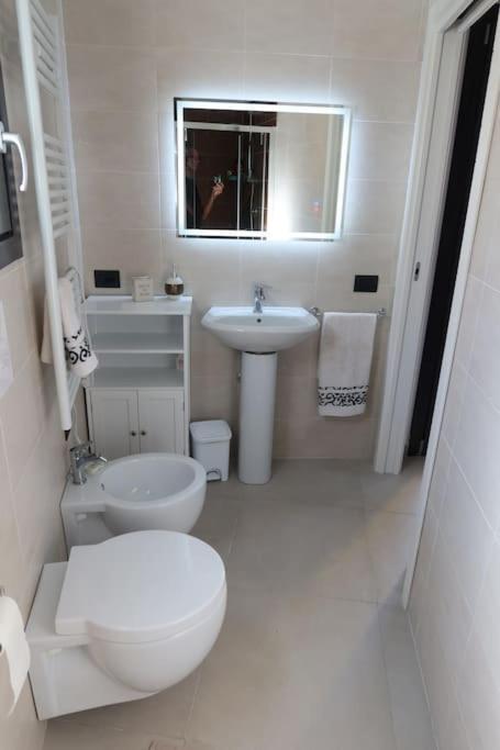 Apartamento La Casa Di Loris Sarzana Exterior foto